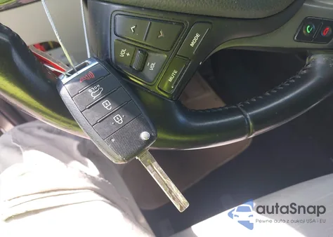 2015 Kia Sorento Lx из США, поврежденный, VIN 5XYKT3A65FG552813